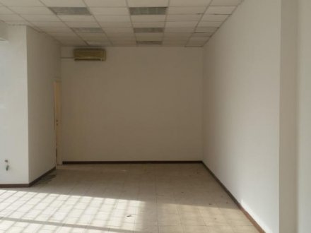 City Garden: commercial premises in good condition