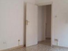 Central area: apartment with 2 bedrooms and terrace free of furniture - 18