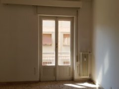 Central area: apartment with 2 bedrooms and terrace free of furniture - 1