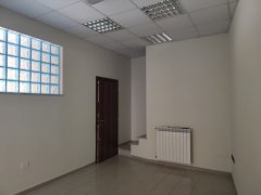 Near Corso del Popolo: office on two levels with independent entrance - 14