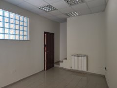 Near Corso del Popolo: office on two levels with independent entrance - 13