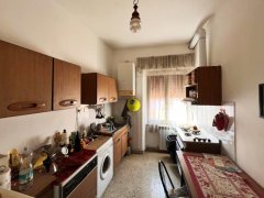 Bright apartment just 2 minutes from Piazza Europa - 8