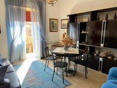 Bright apartment just 2 minutes from Piazza Europa - 4