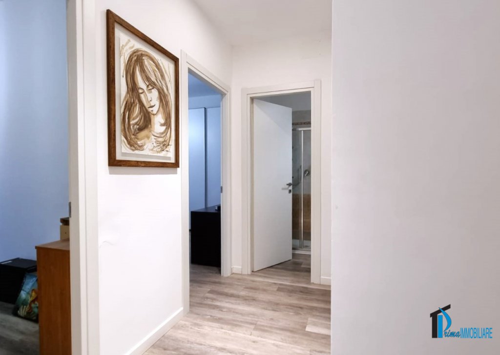Sale Apartments Terni - Recently renovated four-room apartment adjacent to the ztl Locality 