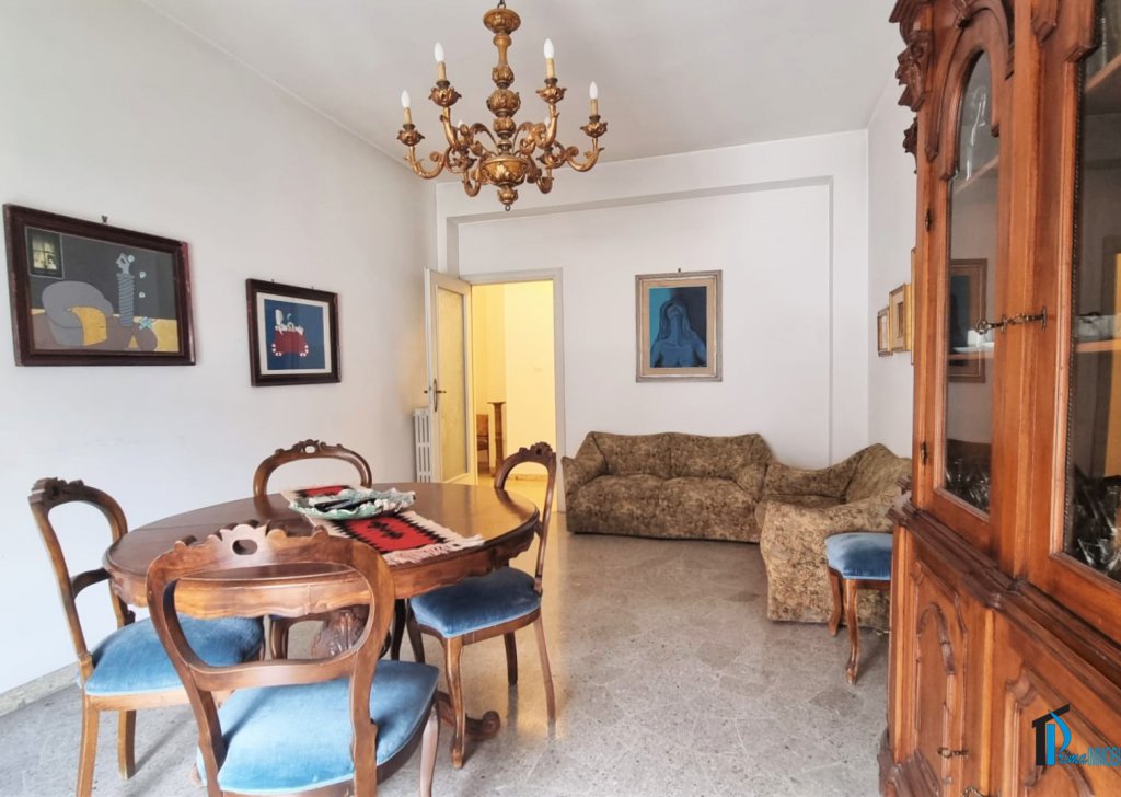 Sale Apartments Terni - Three-room apartment immediately adjacent to the center of the CLT Locality 