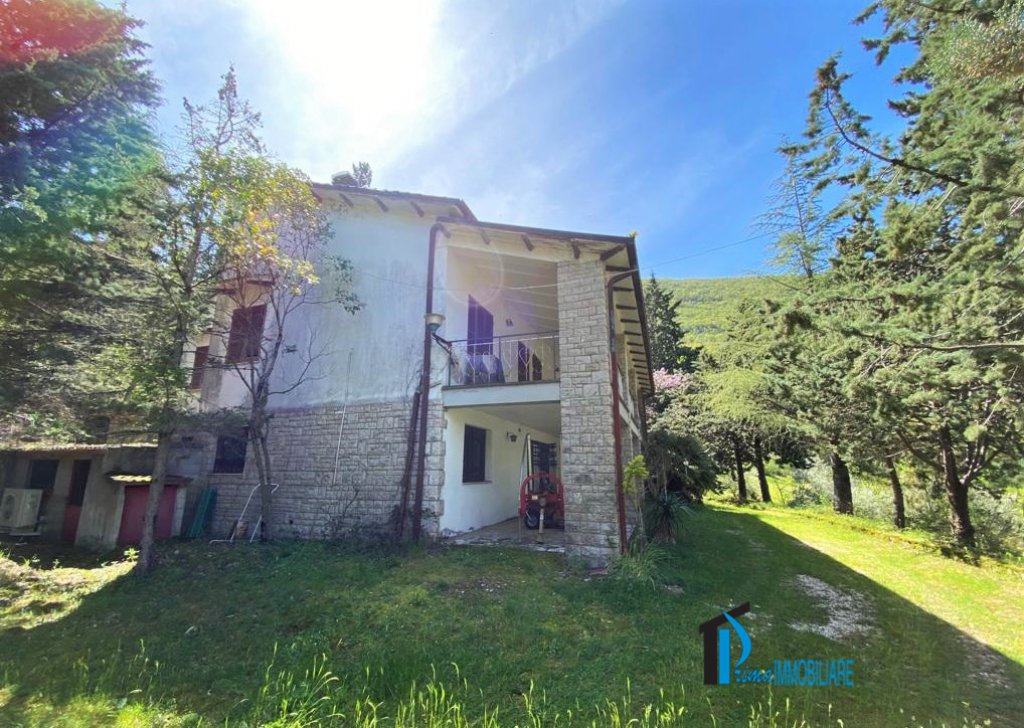 Sale Villas and independent houses Ferentillo - Detached villa with large land, Ferentillo area Locality 