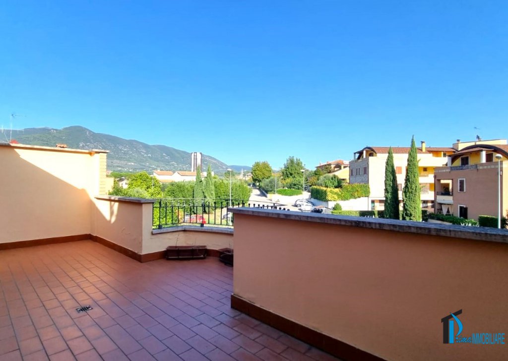 Sale Villas and independent houses Terni - Elegant terraced house Castellina area Locality 