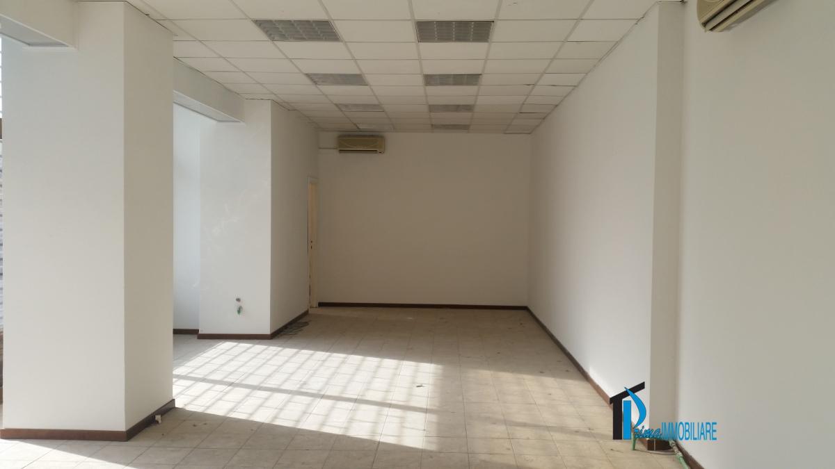 Locale Commerciale Terni TR1037019